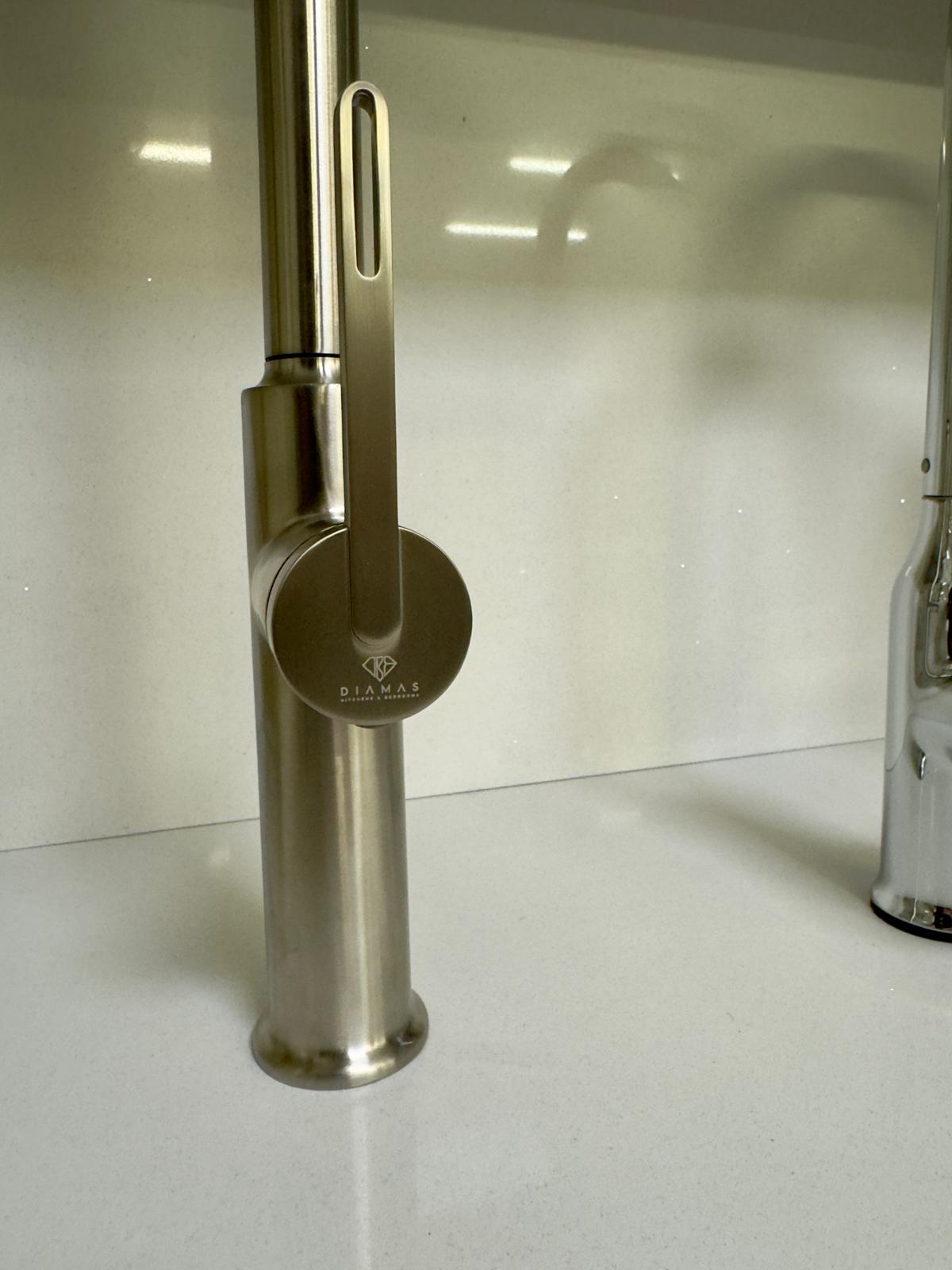 Diamas Quadrate Tap - Satin Chrome